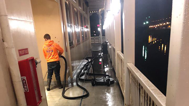 Commercial Flat Work Power Washing